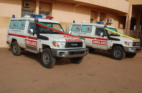 Togo :  Les formations sanitaires reçoivent de nouvelles ambulances
